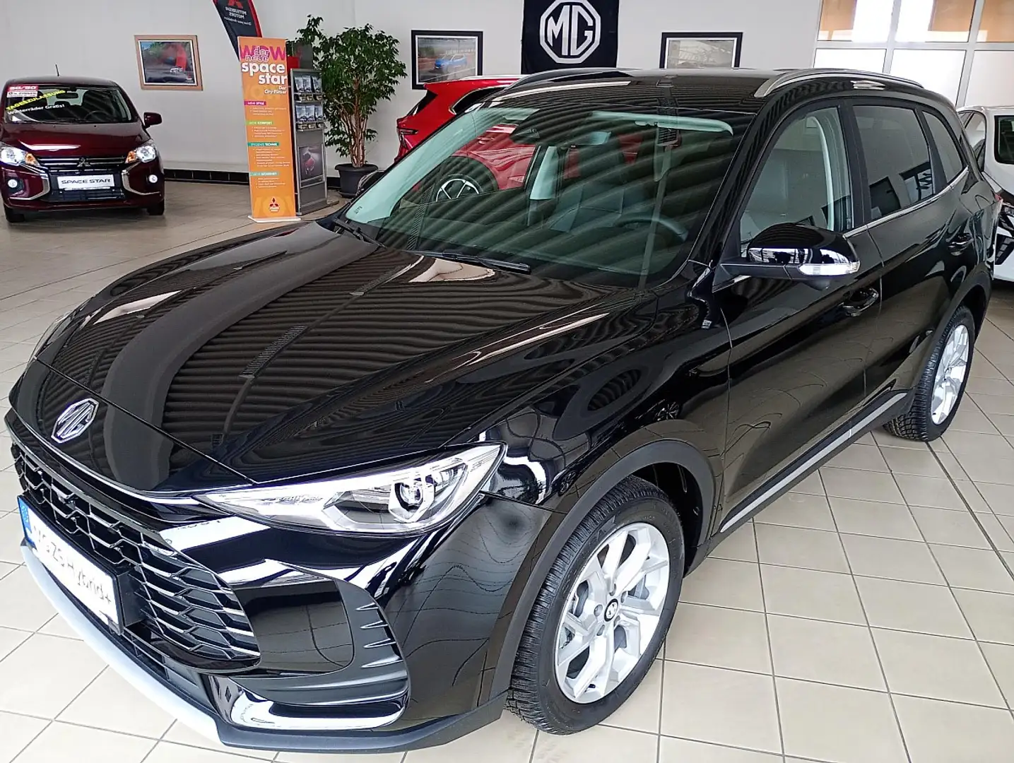 MG ZS 1.5 Hybrid+ Luxury Winterräder gratis prompt Schwarz - 1