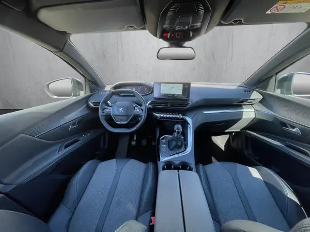Peugeot 3008 view 12