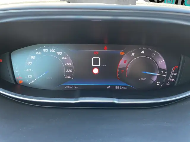 Peugeot 3008 view 15