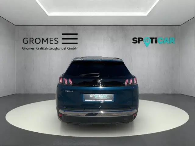 Peugeot 3008 view 4