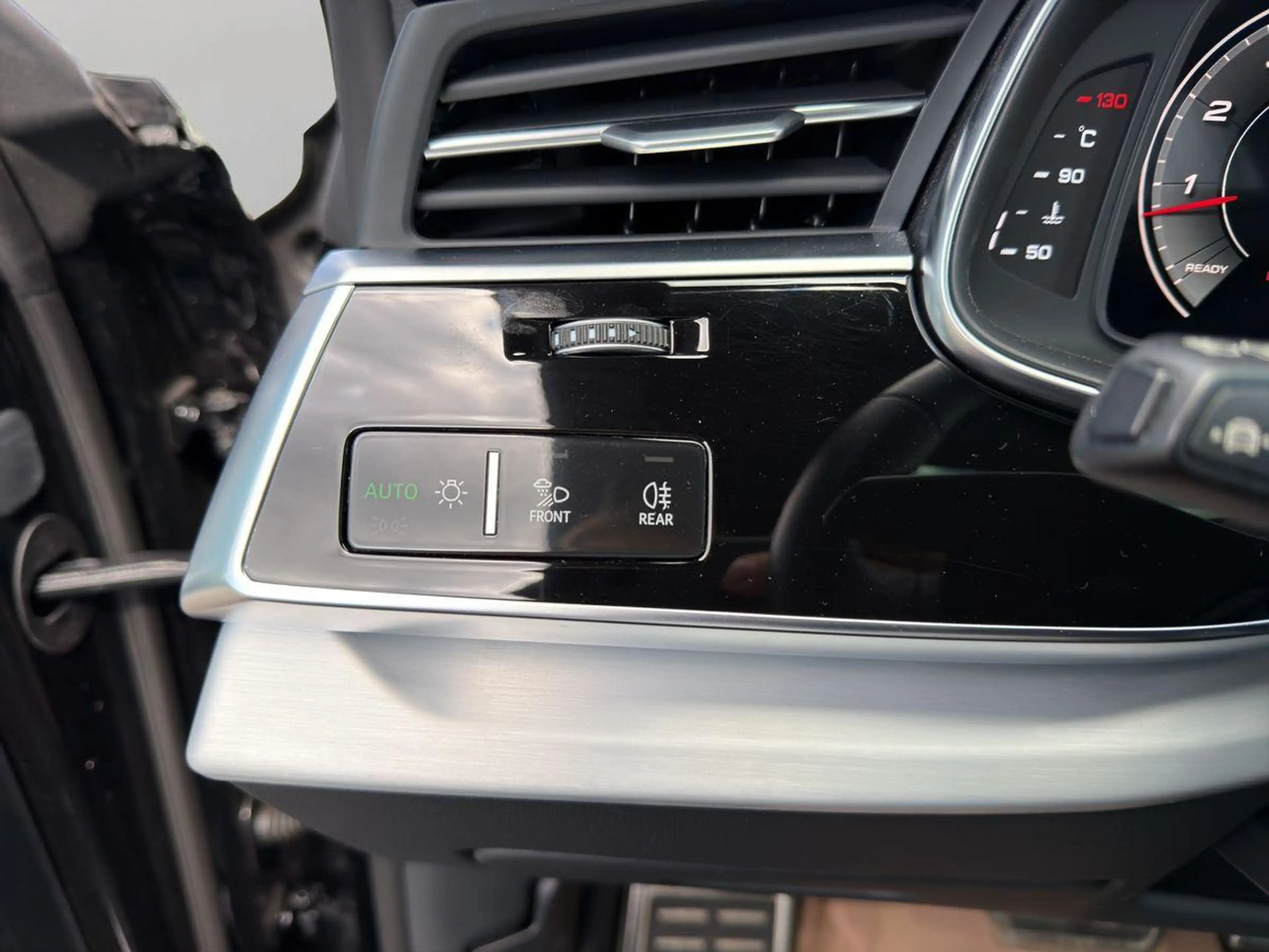 Audi SQ8 4.0 V8 TFSI quattro *AHK*PANO*HUD*Matrix*KAM *360° — photo 15