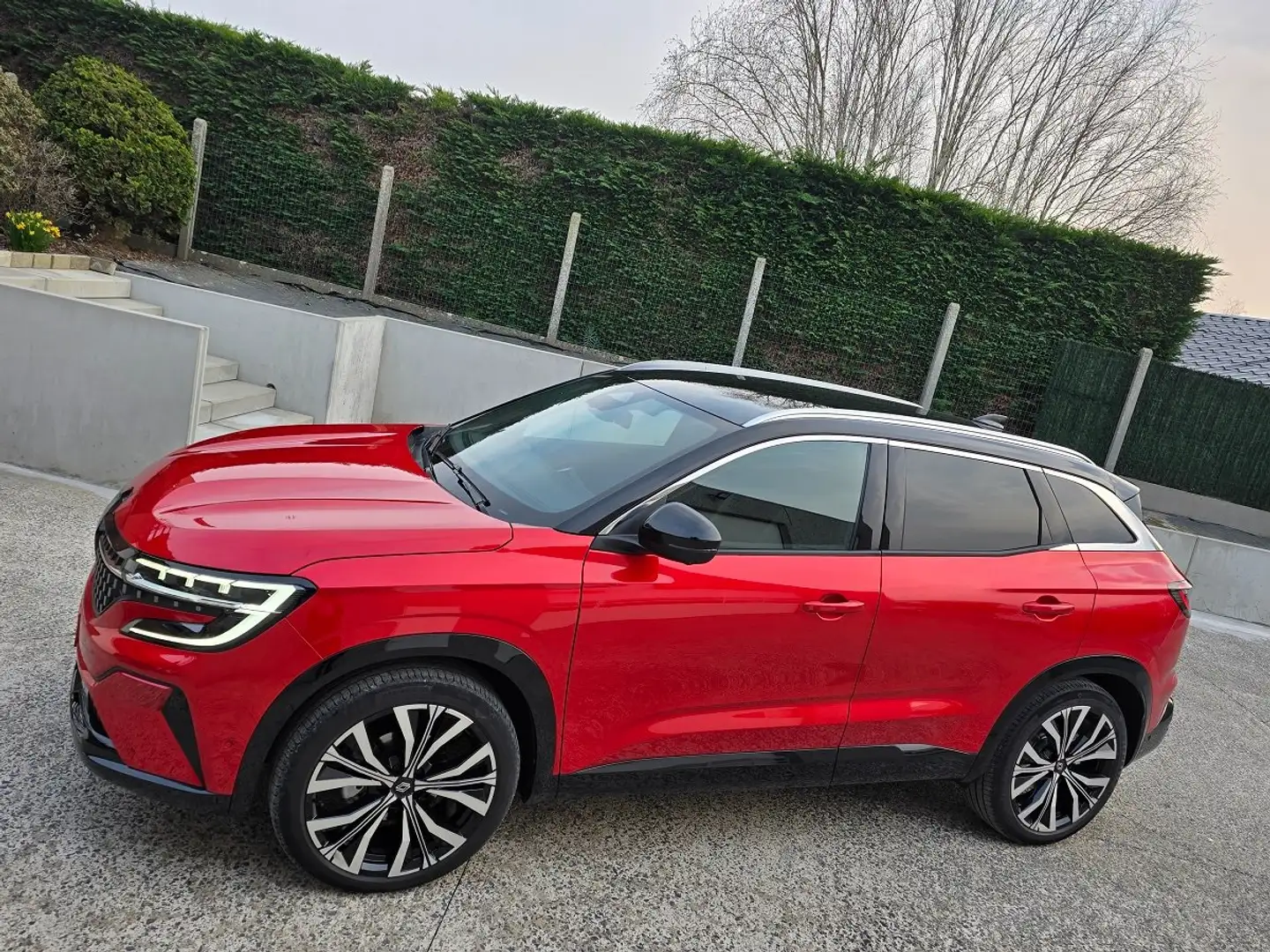 Renault Austral Austral Mild Hybrid 160 ICONIC Rood - 2