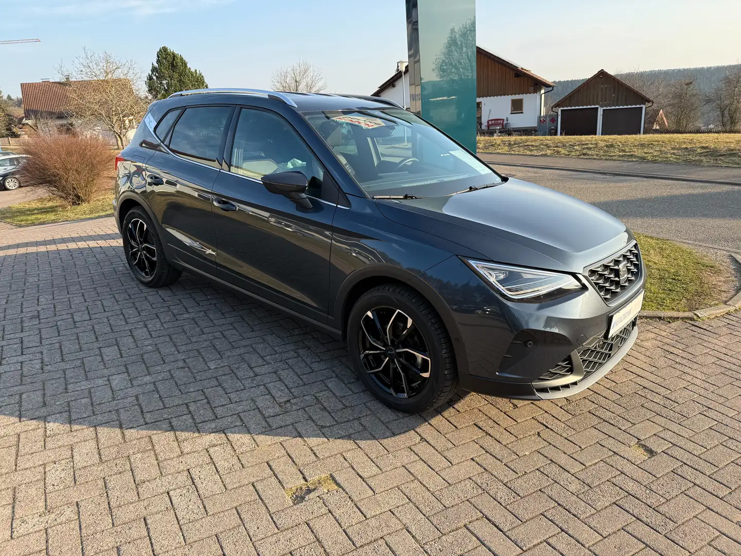 SEAT Arona FR Gris - 2