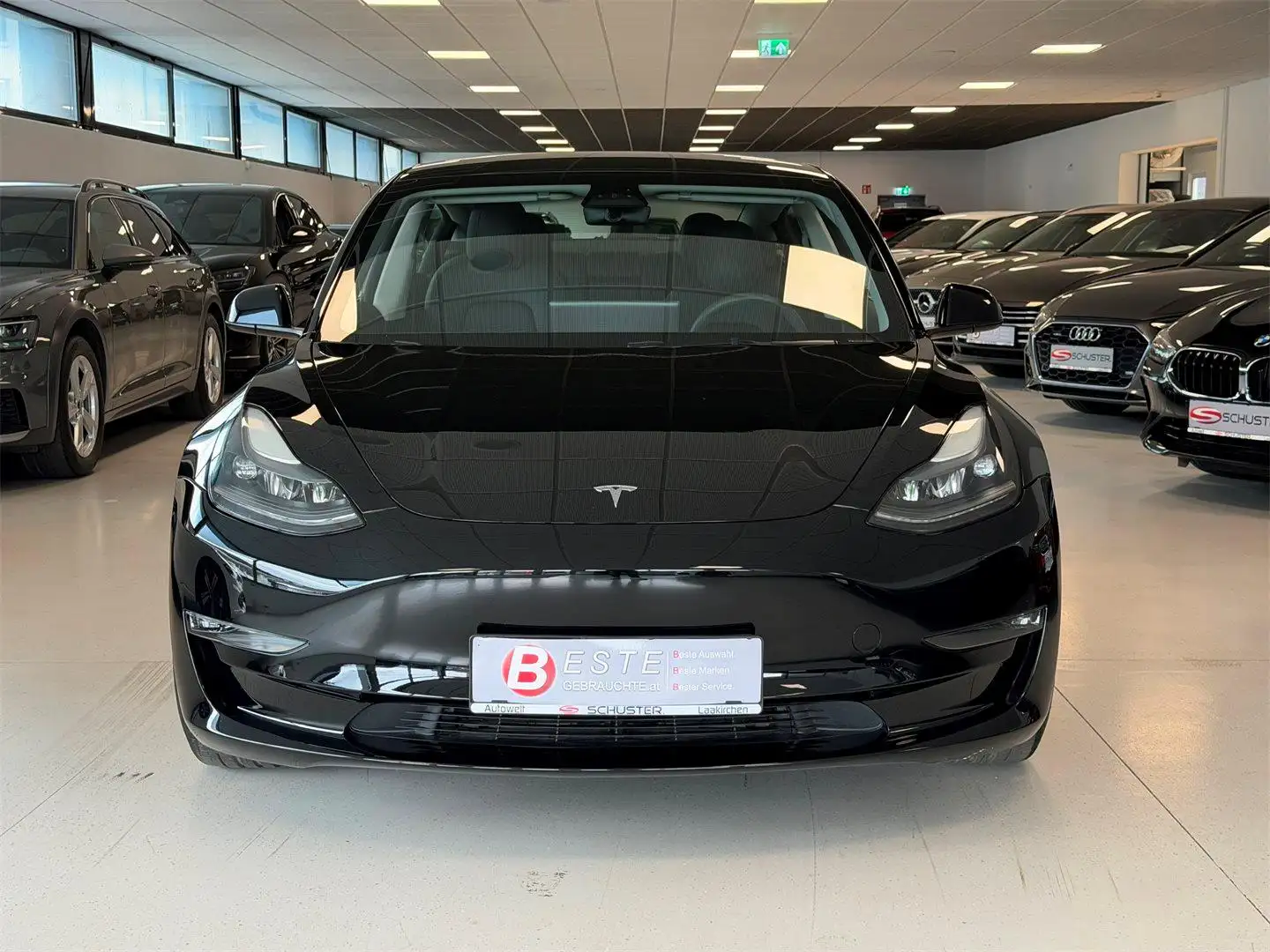 Tesla Model 3 Performance AWD Schwarz - 2