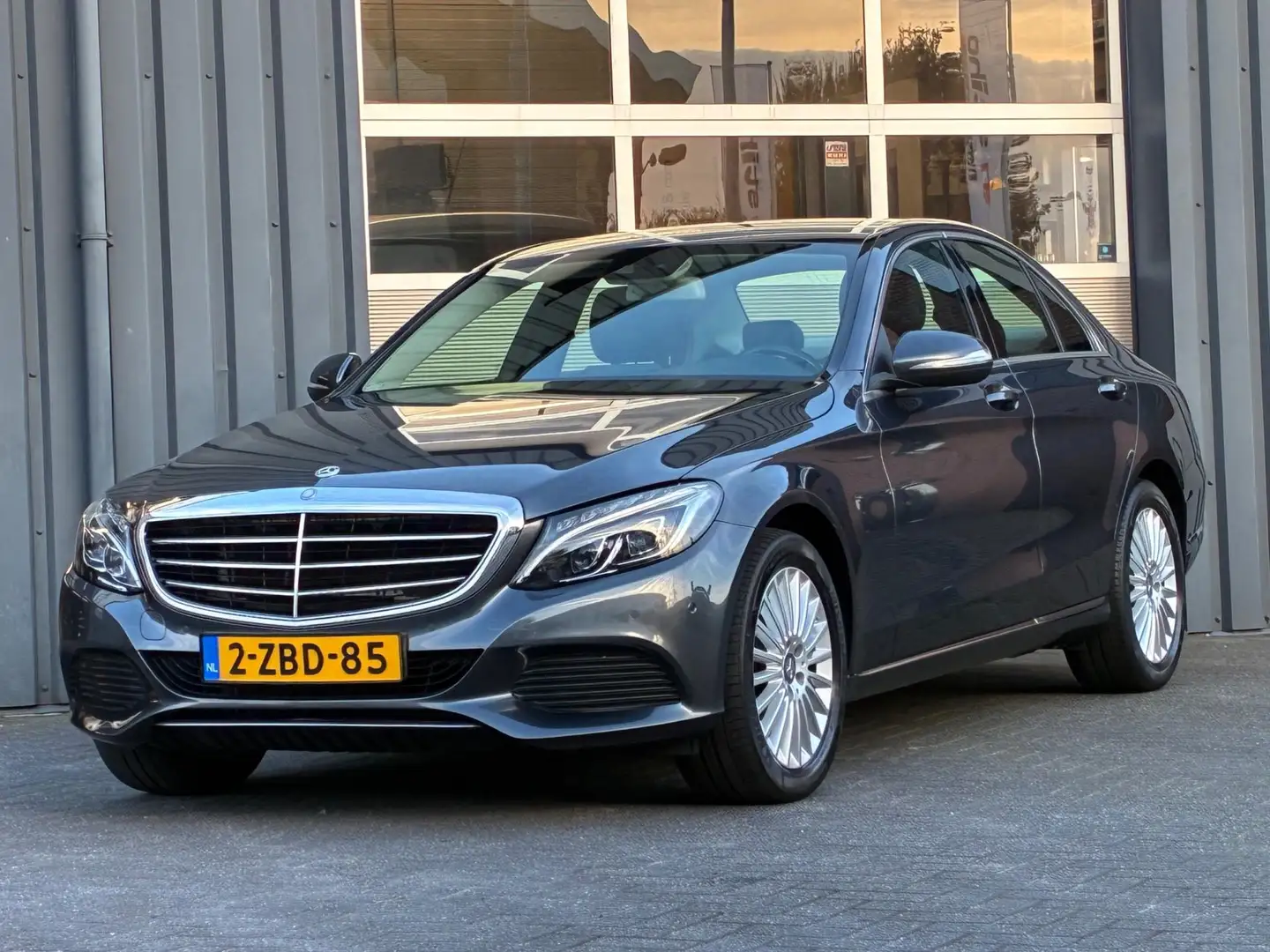 Mercedes-Benz C 180 Ambition Automaat Led Navigatie Cruise controle Gris - 1