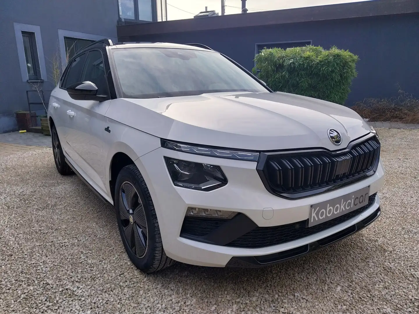 Skoda Kamiq 1.0 TSI Monte Carlo/Véhicule Neuf Garantie 18 M Blanc - 1