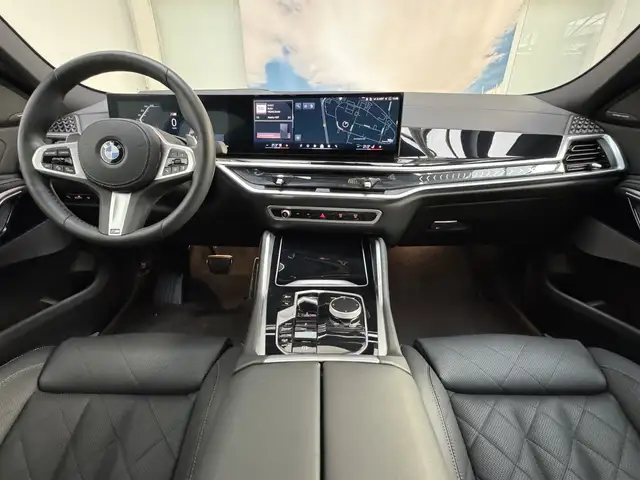 BMW X6 view 7