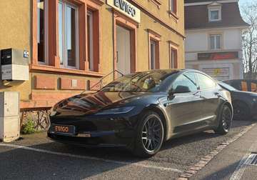 model-3 electric 275 50kwh standard-plus bva-camera de recul-garantie 6 mois