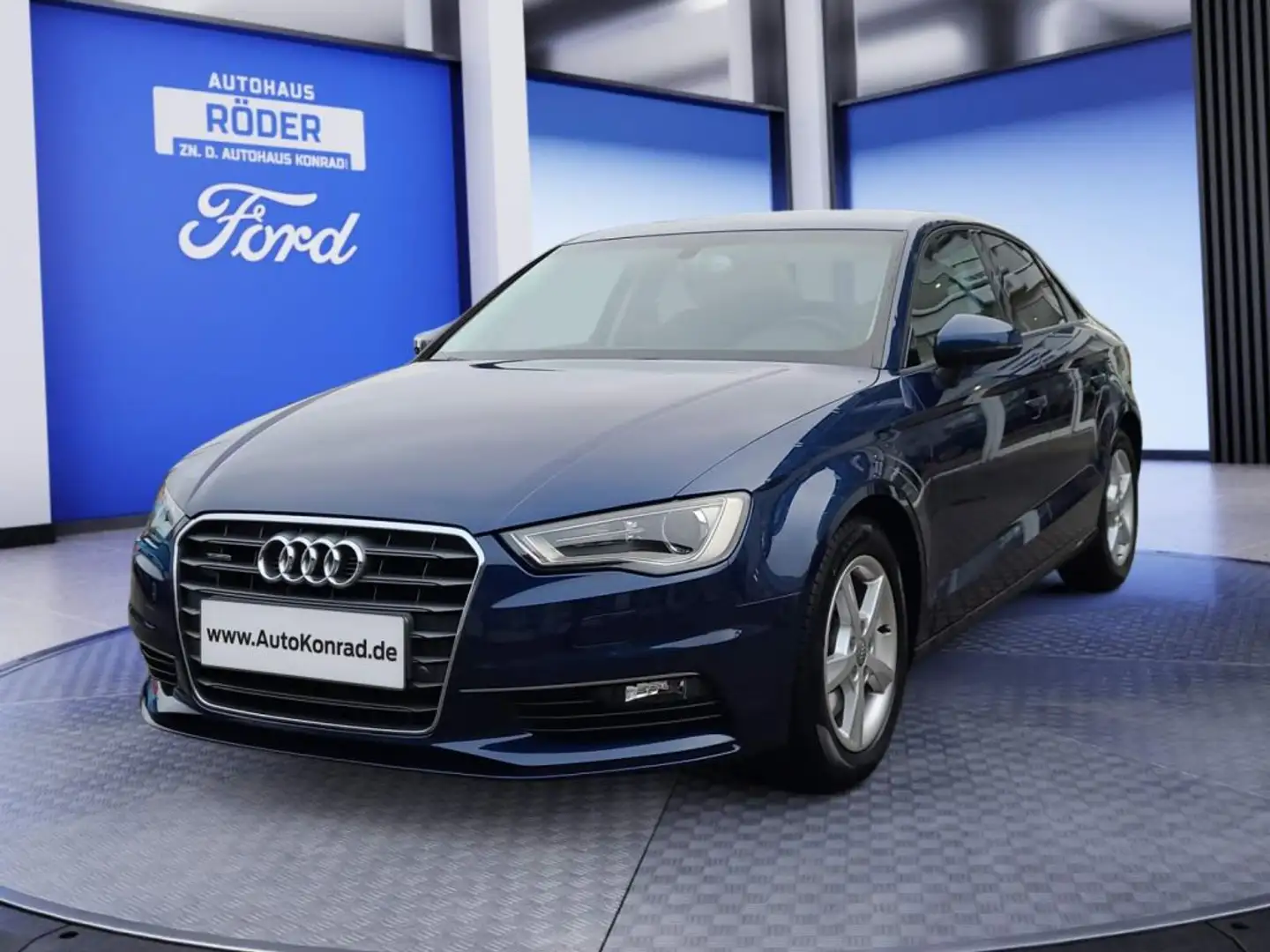 Audi A3 2.0 TDI Limousine (clean die.) quattro S tronic Am Blau - 1