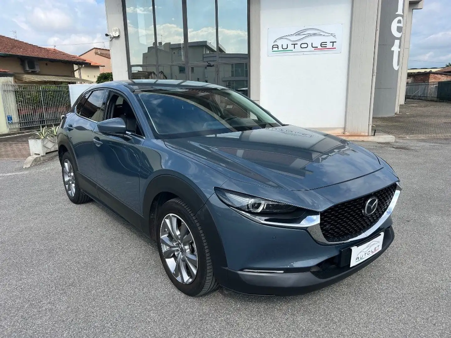 Mazda CX-30 2.0L Skyactiv-G M Hybrid 2WD Exclusive Grau - 1