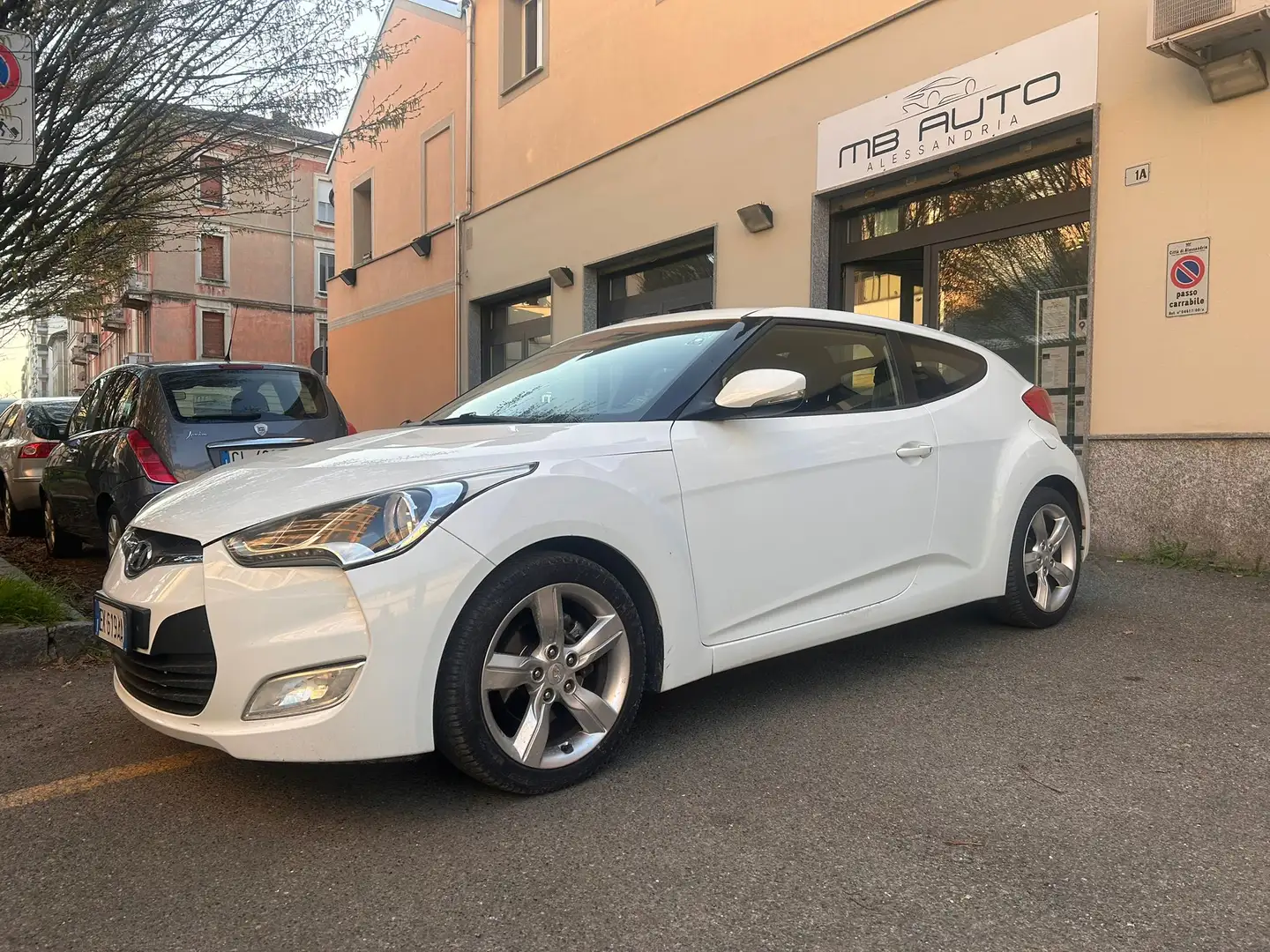 Hyundai VELOSTER Tagliandi certificati! Weiß - 1