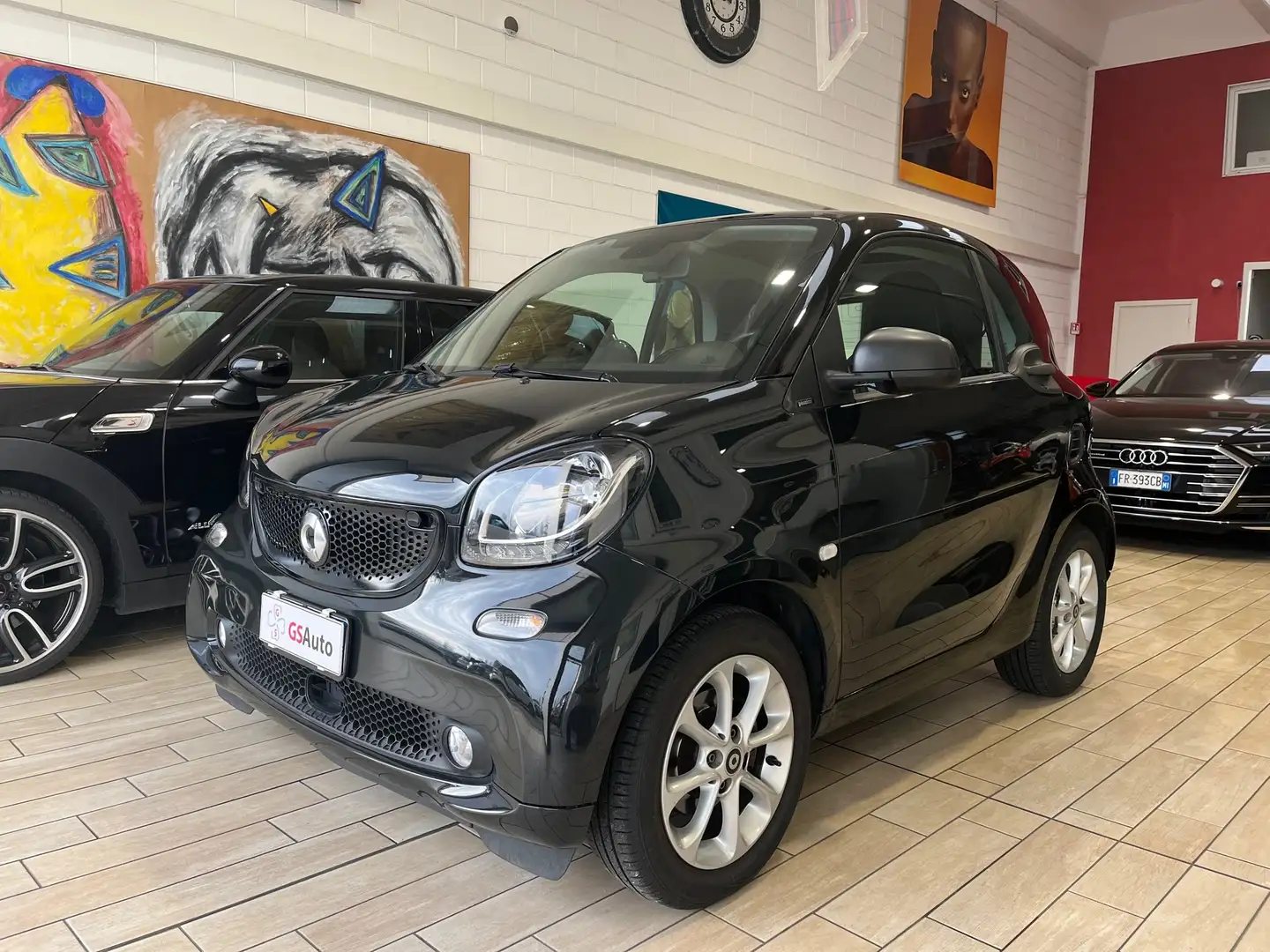 smart forTwo Fortwo 0.9 t Youngster 90cv twinamic my18 Zwart - 1