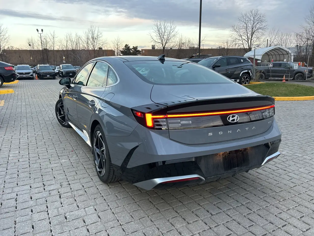 Hyundai SONATA снимка Hyundai SONATA