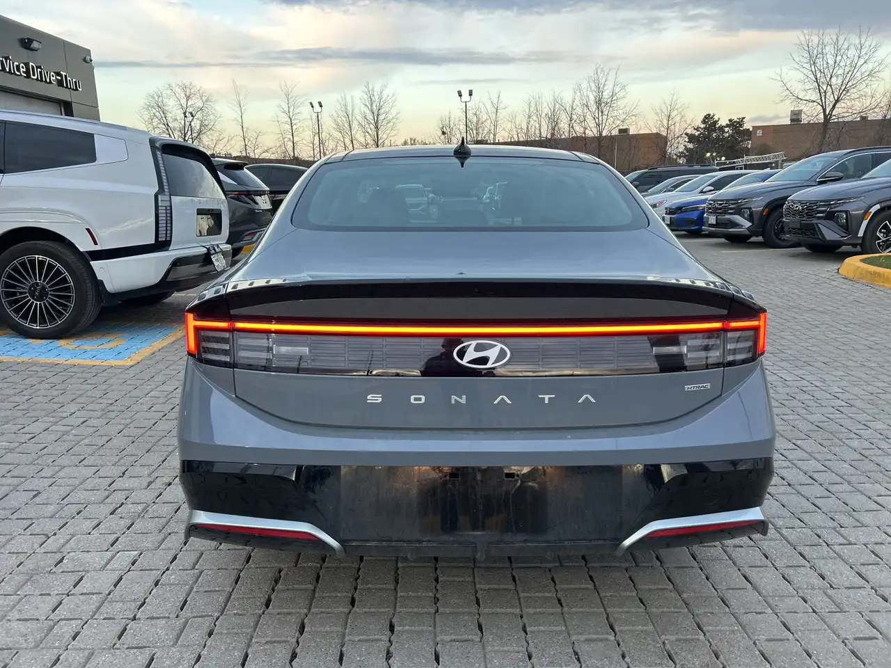 Hyundai SONATA снимка Hyundai SONATA