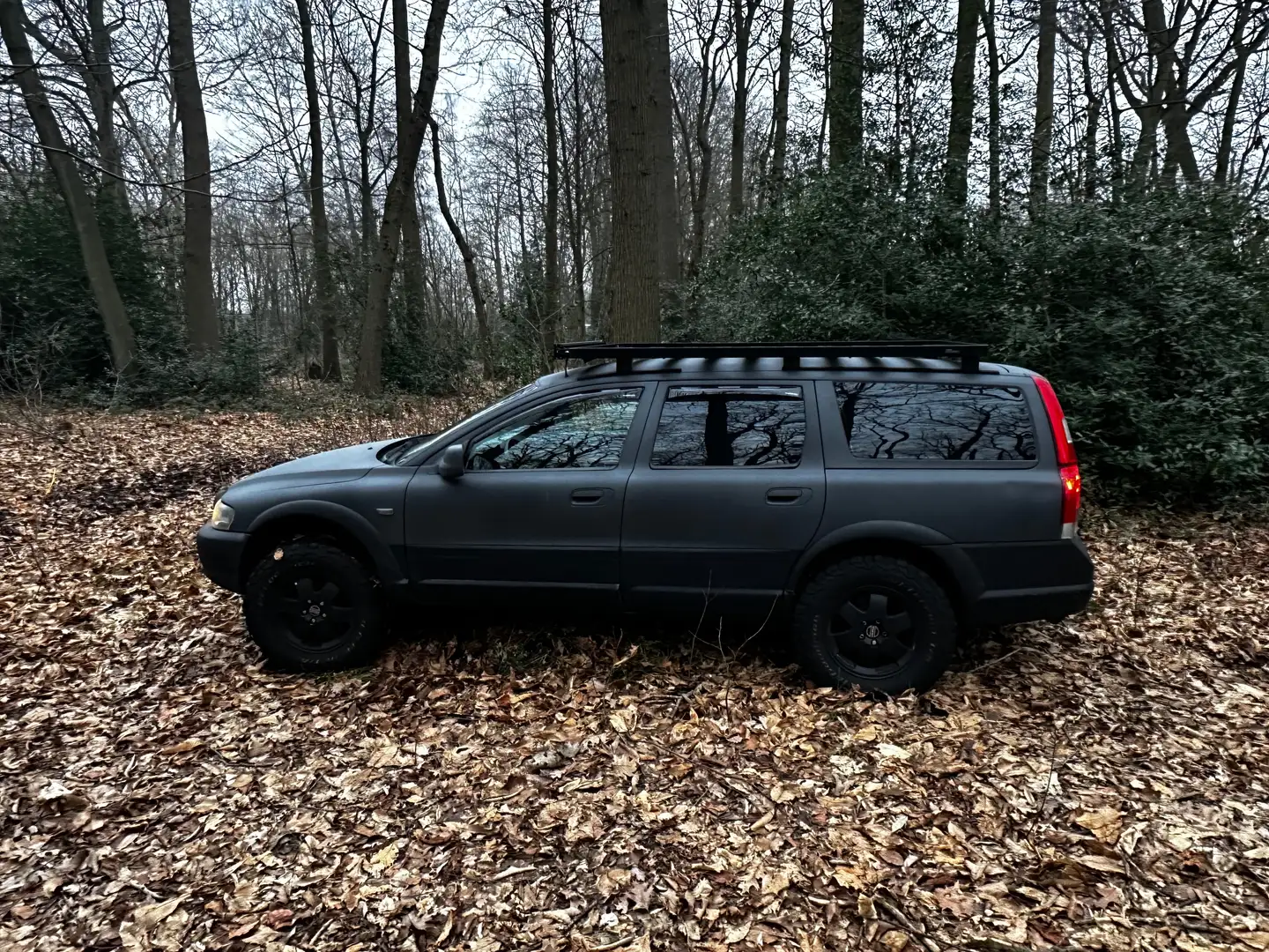 Volvo XC70 XC70 D5 AWD Automatik Чорний - 2