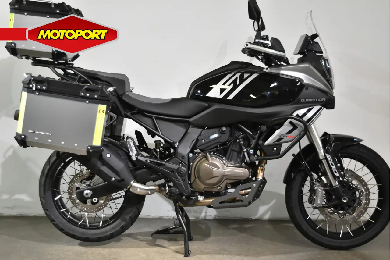 QJ Motor SRT 600 SX
