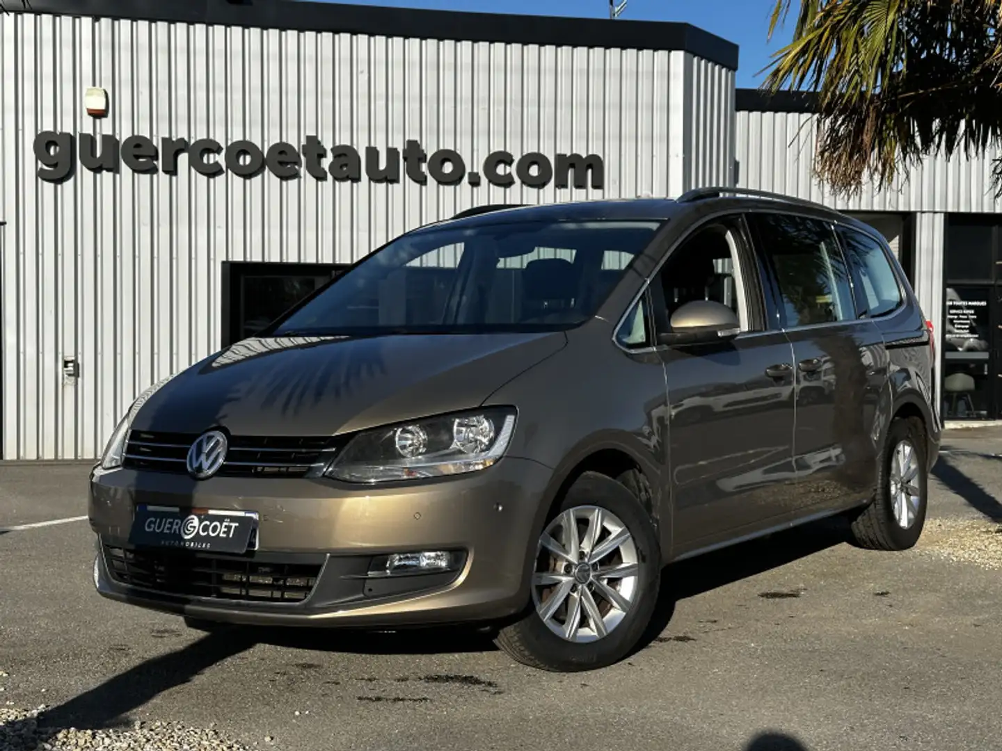 Volkswagen Sharan 2.0 TDI 150CH BLUEMOTION TECHNOLOGY CONFORTLINE DS Brun - 2