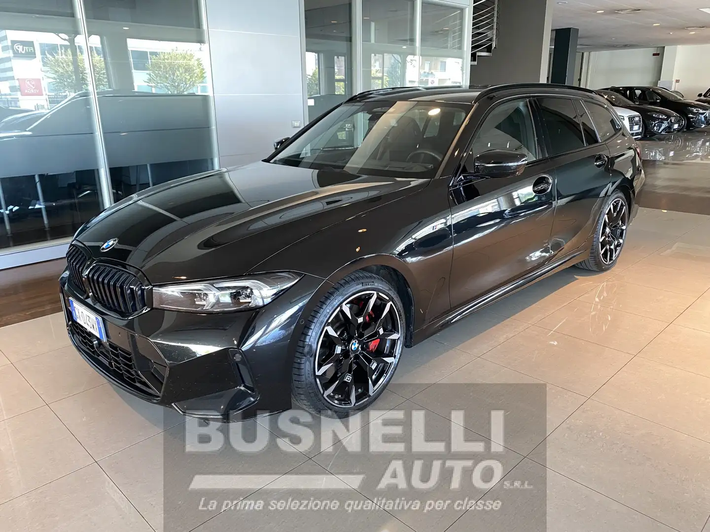 BMW 320 320D TOURING X-DRIVE MHEV 48V 190CV MSPORT PRO Noir - 1