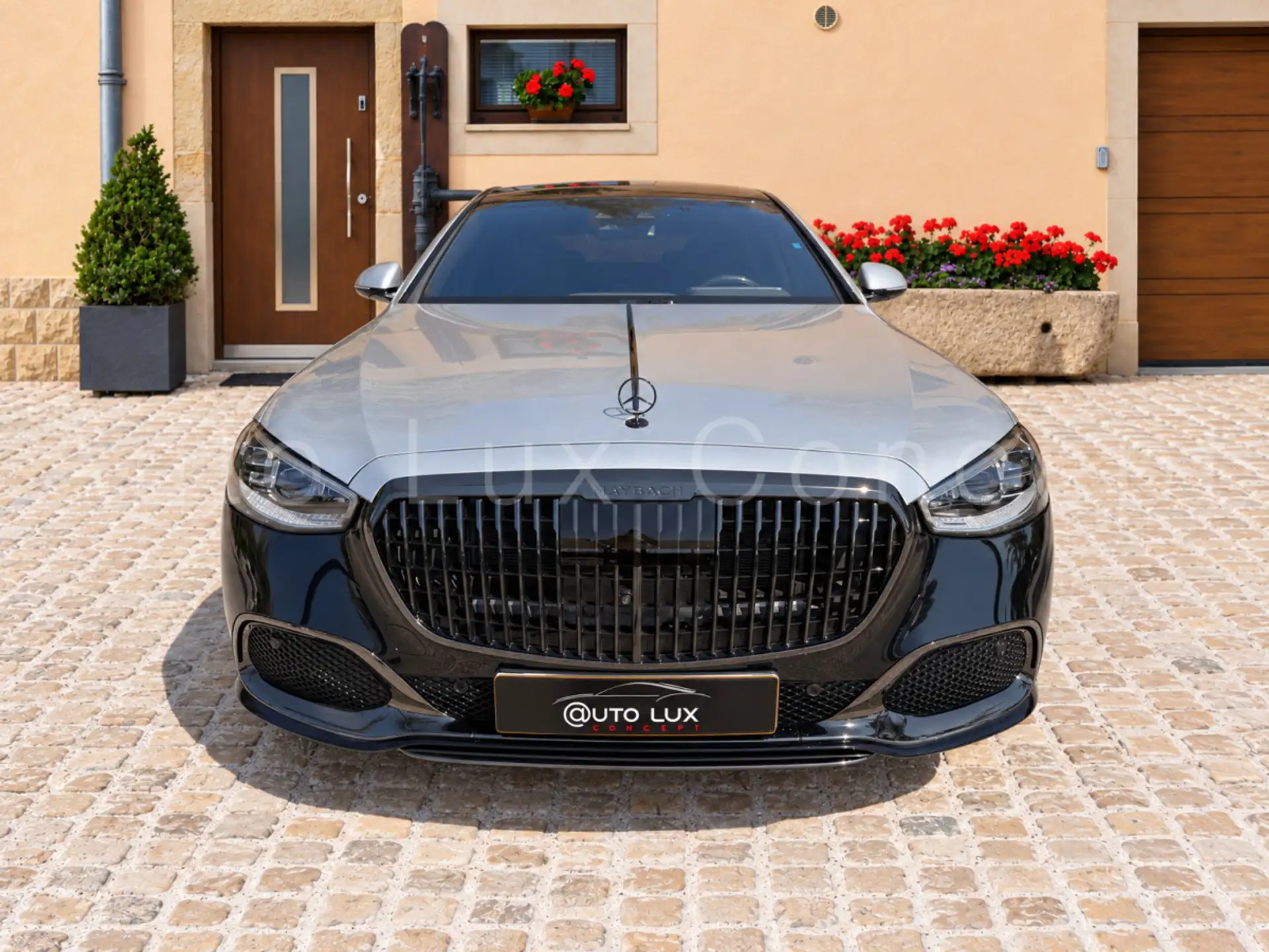 벤츠 S-클래스 S 680 2023 블랙 사진 2