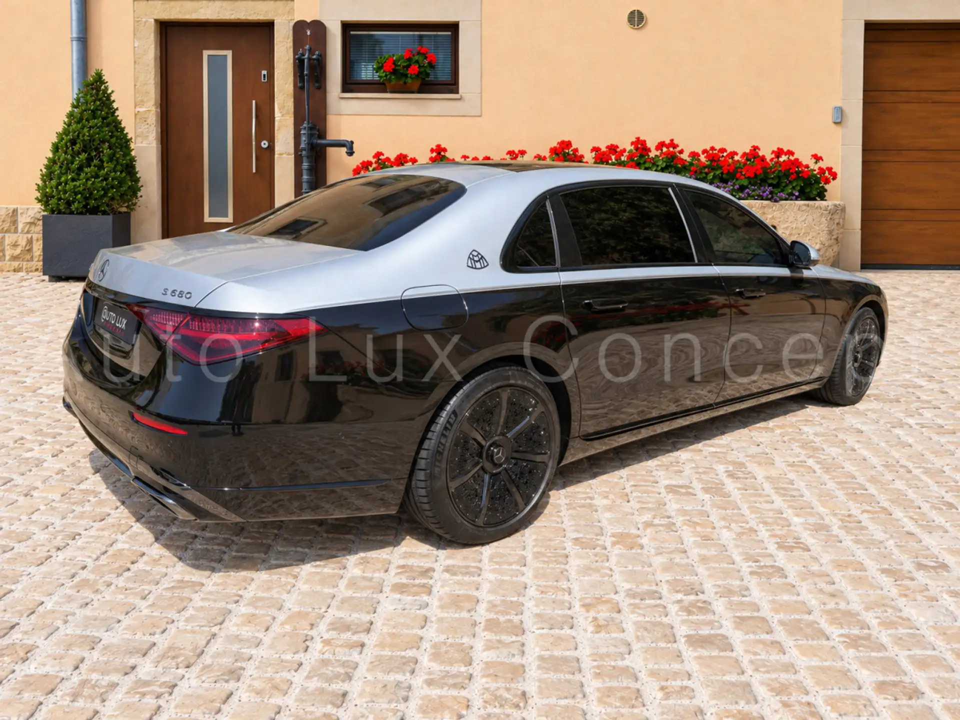 벤츠 S-클래스 S 680 2023 블랙 사진 4