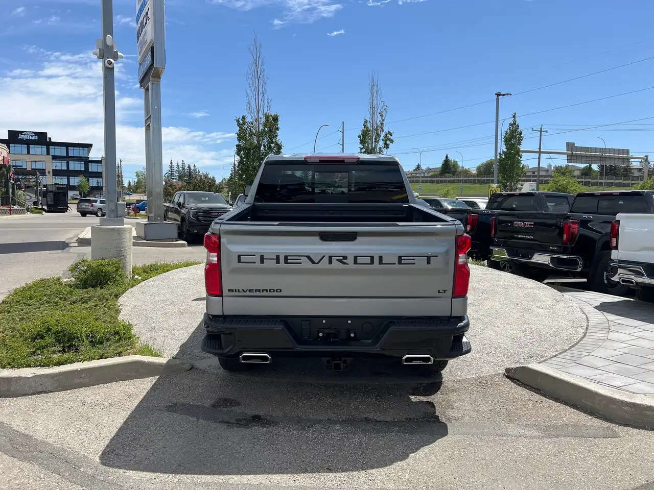 Chevrolet Silverado 1500 снимка Chevrolet Silverado 1500