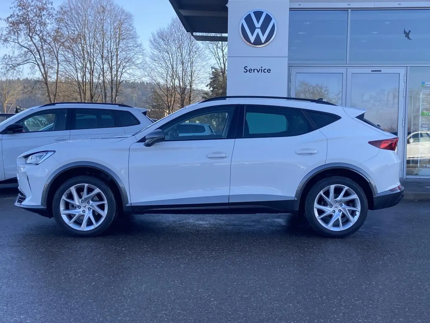 CUPRA Formentor 1.5 TSI LED+VIRTUAL-COCKPIT+SHZ+DAB+LA Weiß - 2