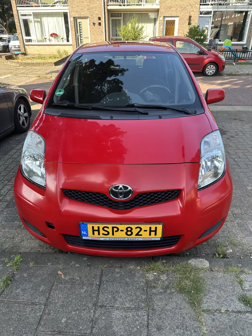 Toyota Yaris 1.0 VVT-i Active - 2