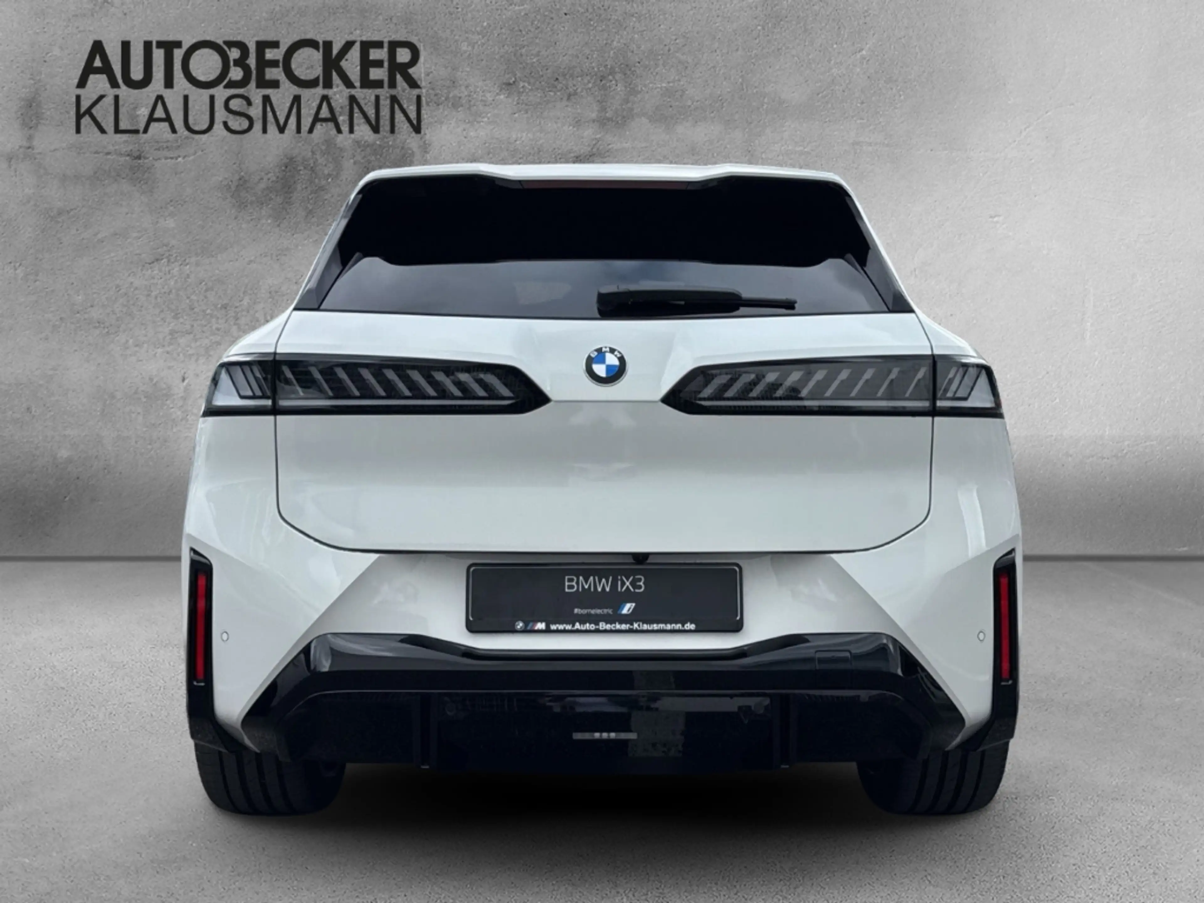 BMW iX3 40 M Sport Pro LMR 22'' HUD AHK Panorama Soundsyst — photo 6