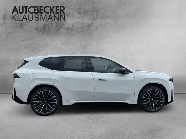 BMW Ix3 view 4