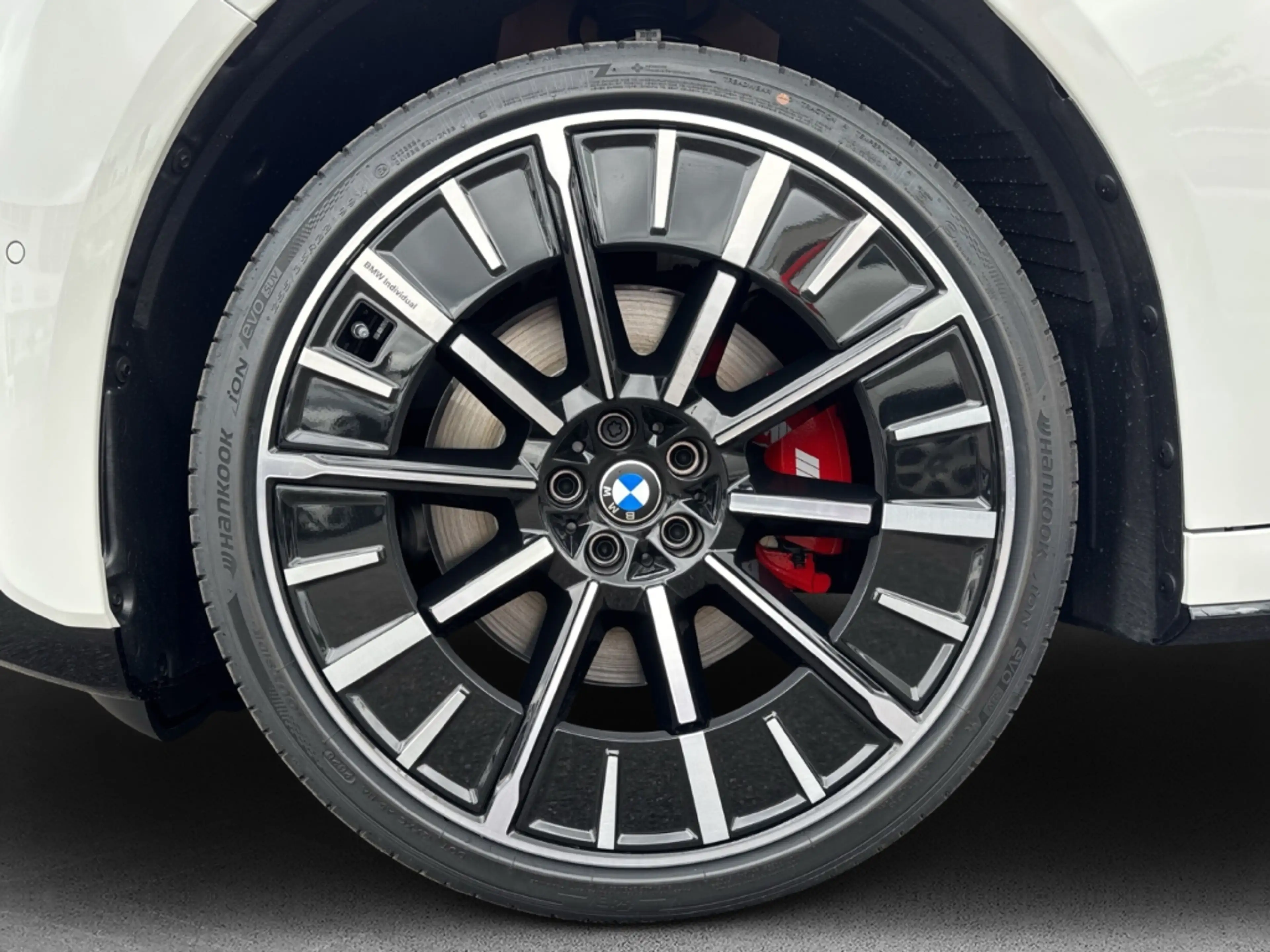 BMW iX3 40 M Sport Pro LMR 22'' HUD AHK Panorama Soundsyst — photo 7