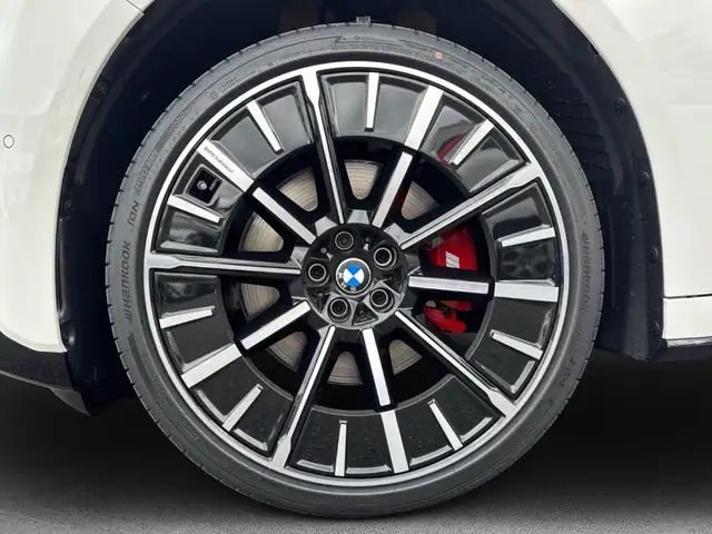 BMW Ix3 view 7