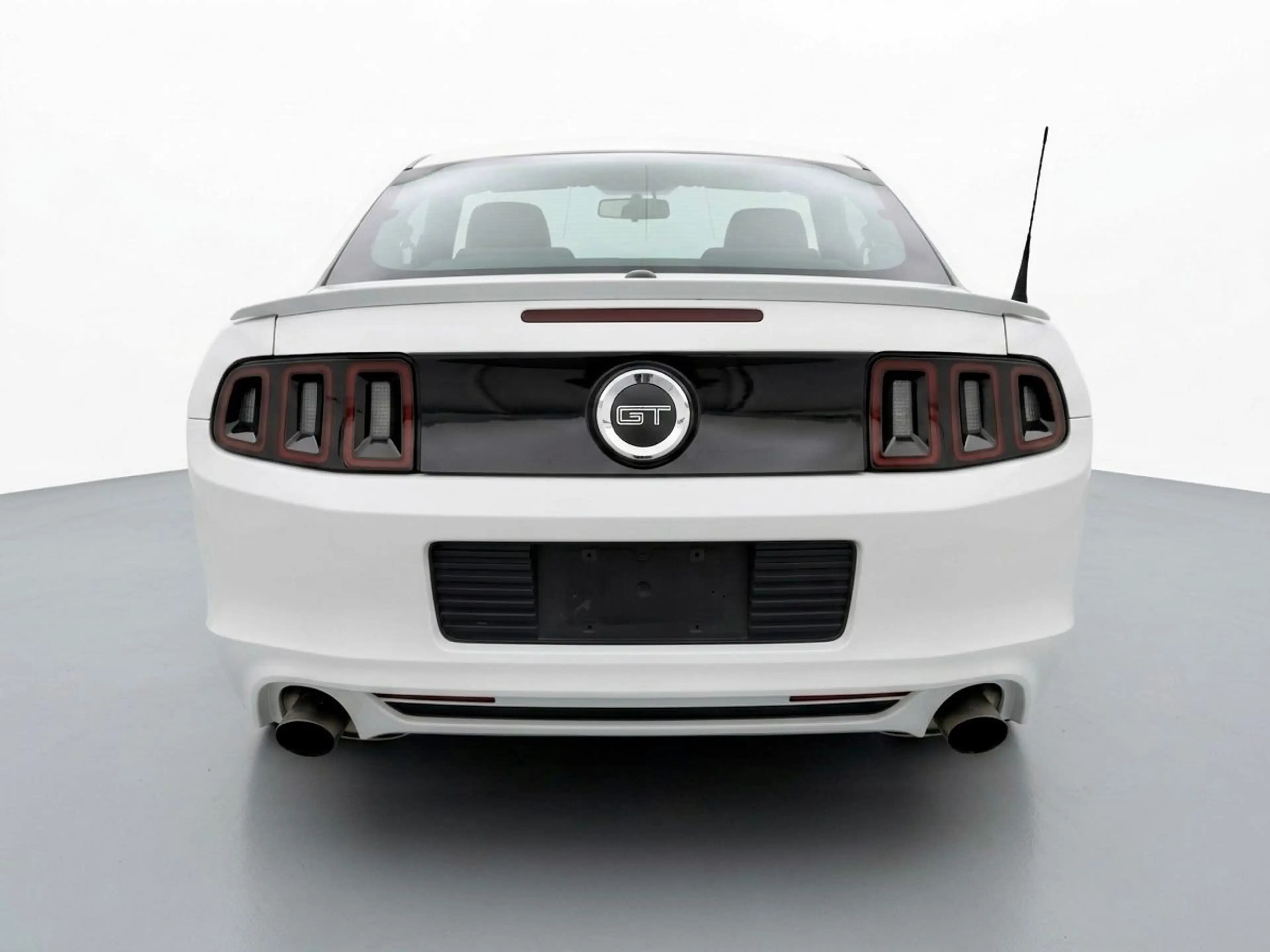 Ford Mustang GT 5.0 COUPE AUTOMATIK * NAVI* LEDER* — photo 6