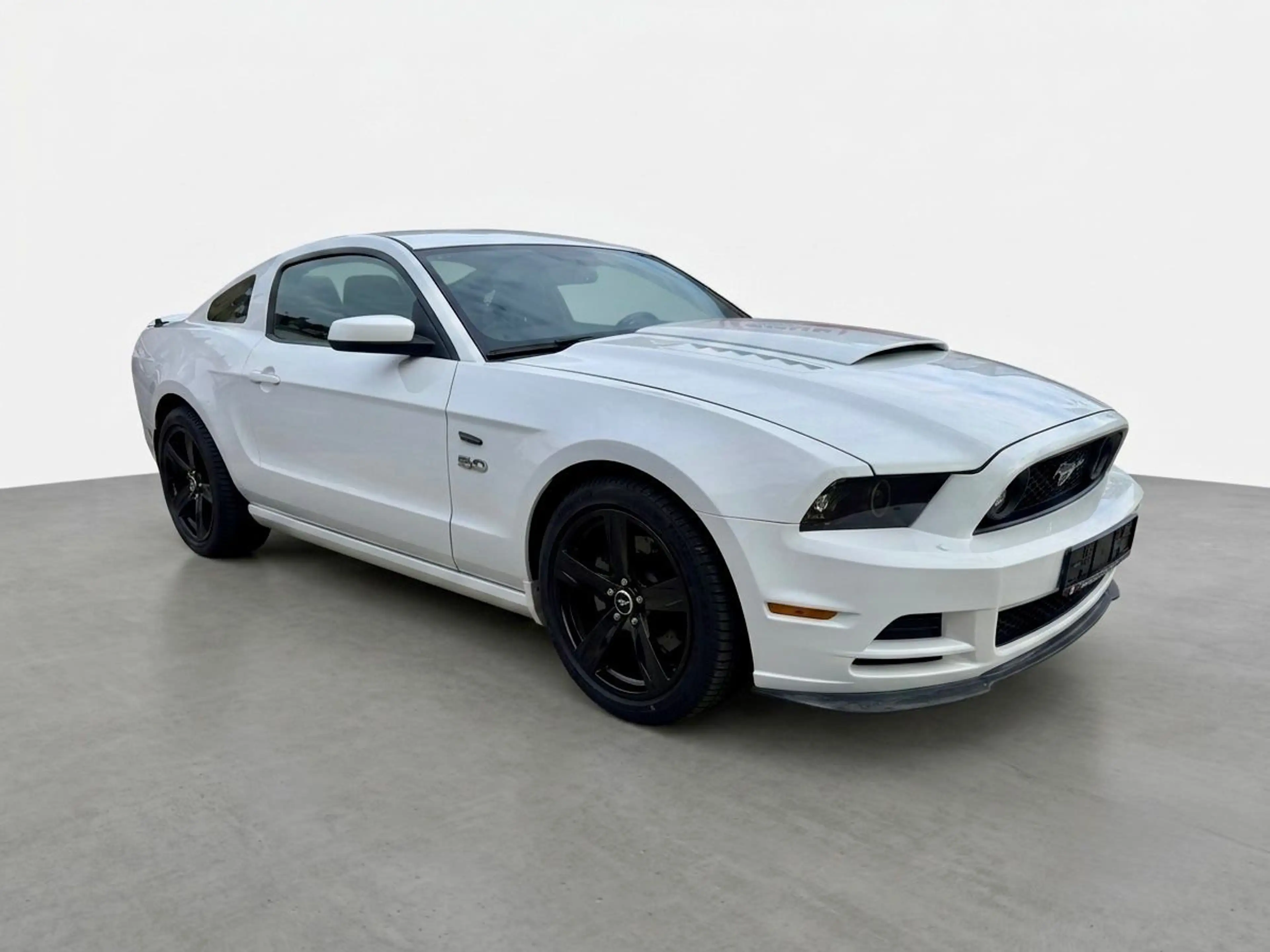 Ford Mustang GT 5.0 COUPE AUTOMATIK * NAVI* LEDER* — photo 3