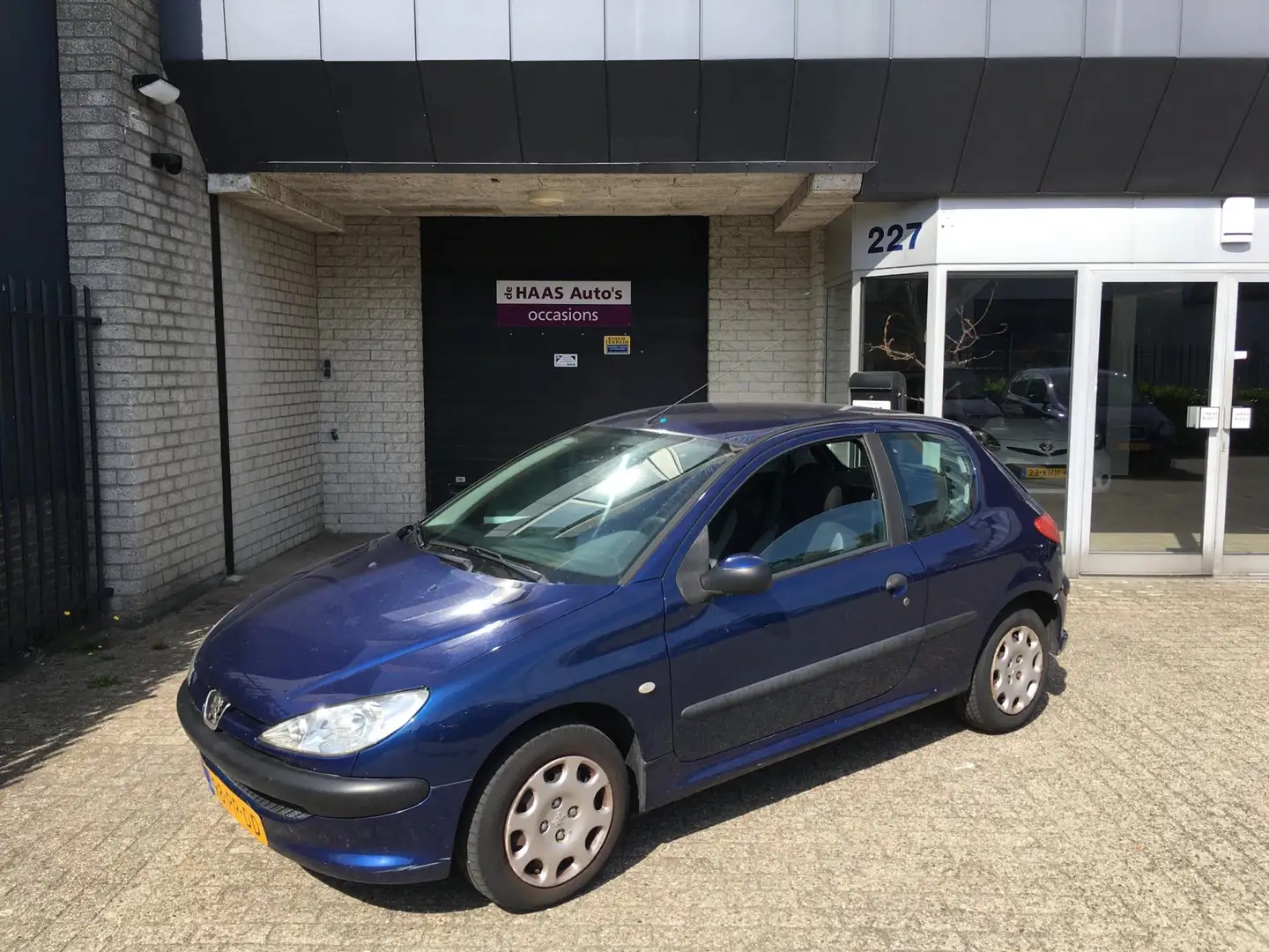 Peugeot 206 1.4 Pop' Art / AUTOMAAT / APK 2026 / MOTOR OK / NI Blauw - 1