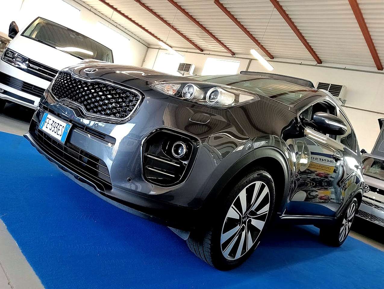 Kia Sportage 1.7 CRDI TETTO GANCIO CAMERA LED 19" BELLISSIMA
