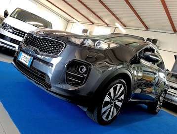 1.7 CRDI TETTO GANCIO CAMERA LED 19" BELLISSIMA