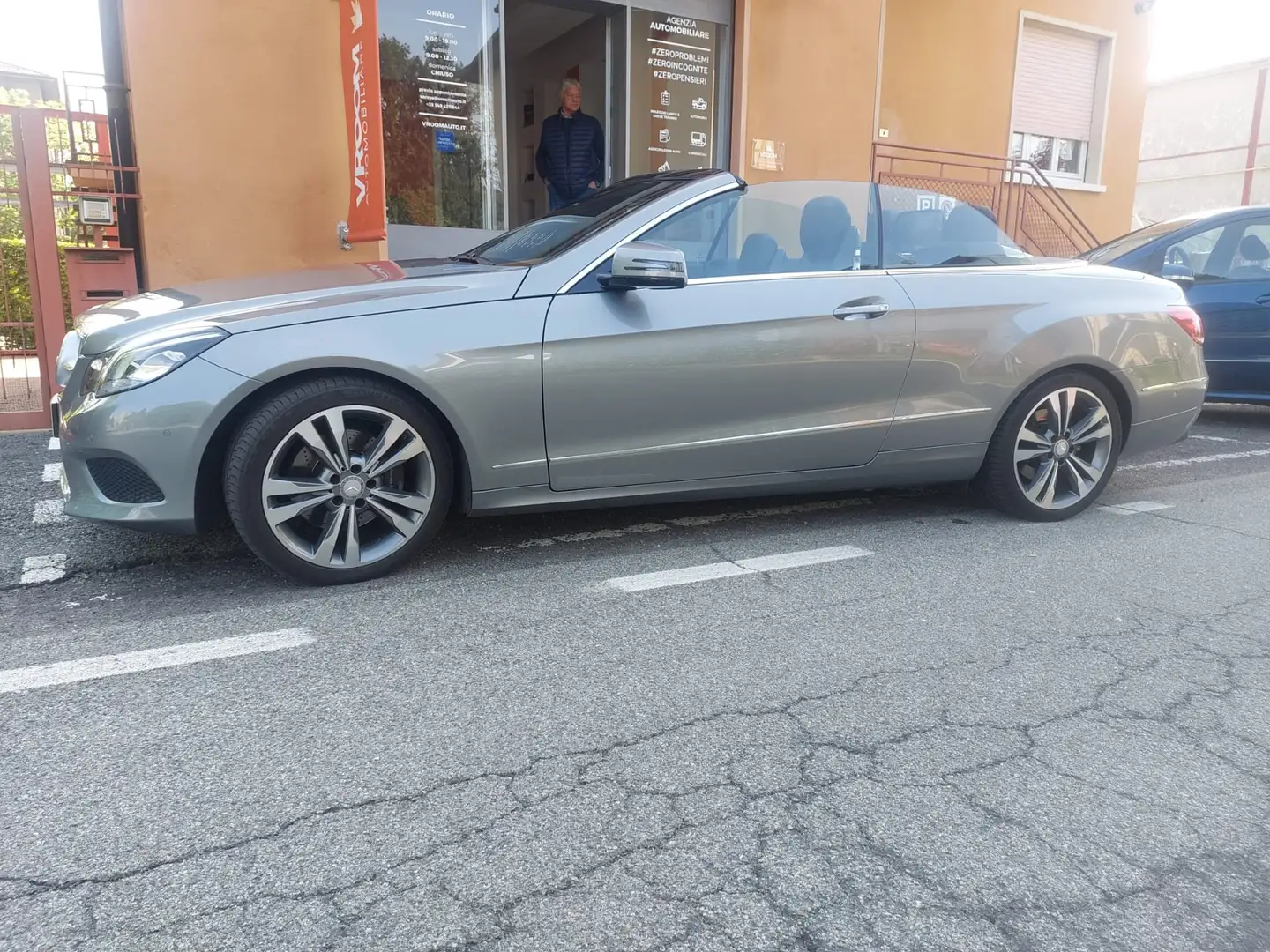 Mercedes-Benz E 250 Classe E - A207 Cabrio Cabrio Sport auto E6 Grau - 2