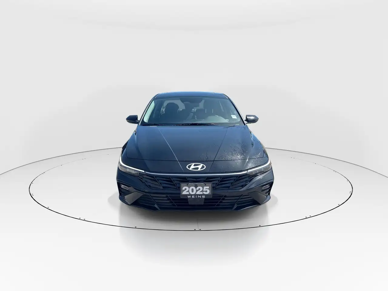 Hyundai ELANTRA снимка Hyundai ELANTRA