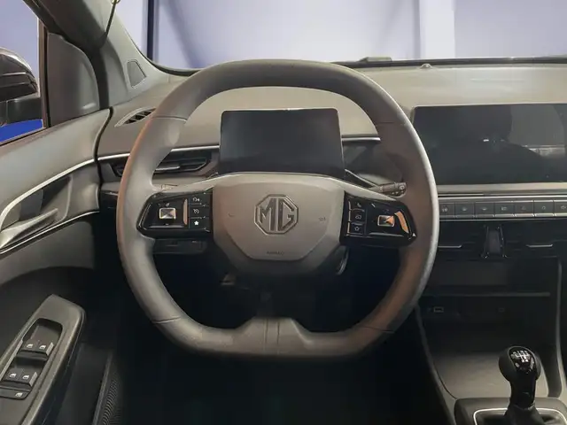 MG MG3 view 8