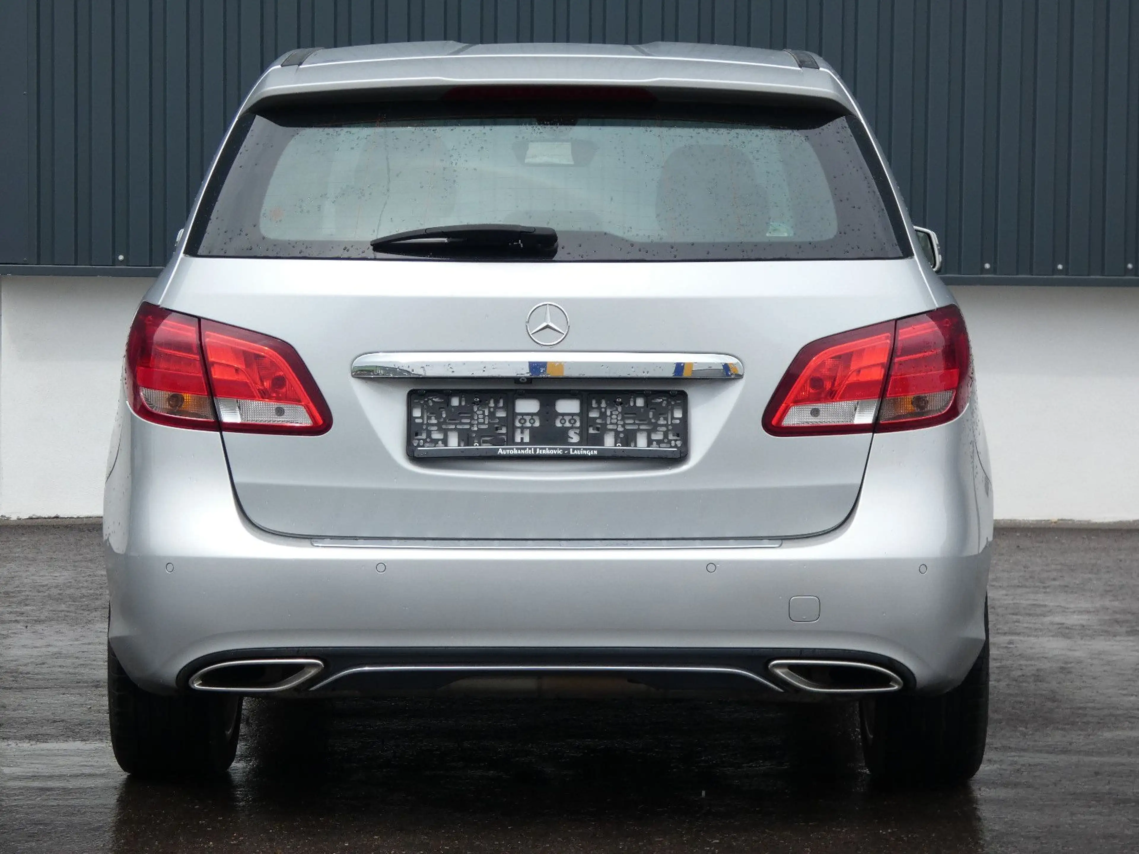 Mercedes-Benz B 180 d Aut. Urban Navi SHZ Tempomat Kamera AHK — photo 23