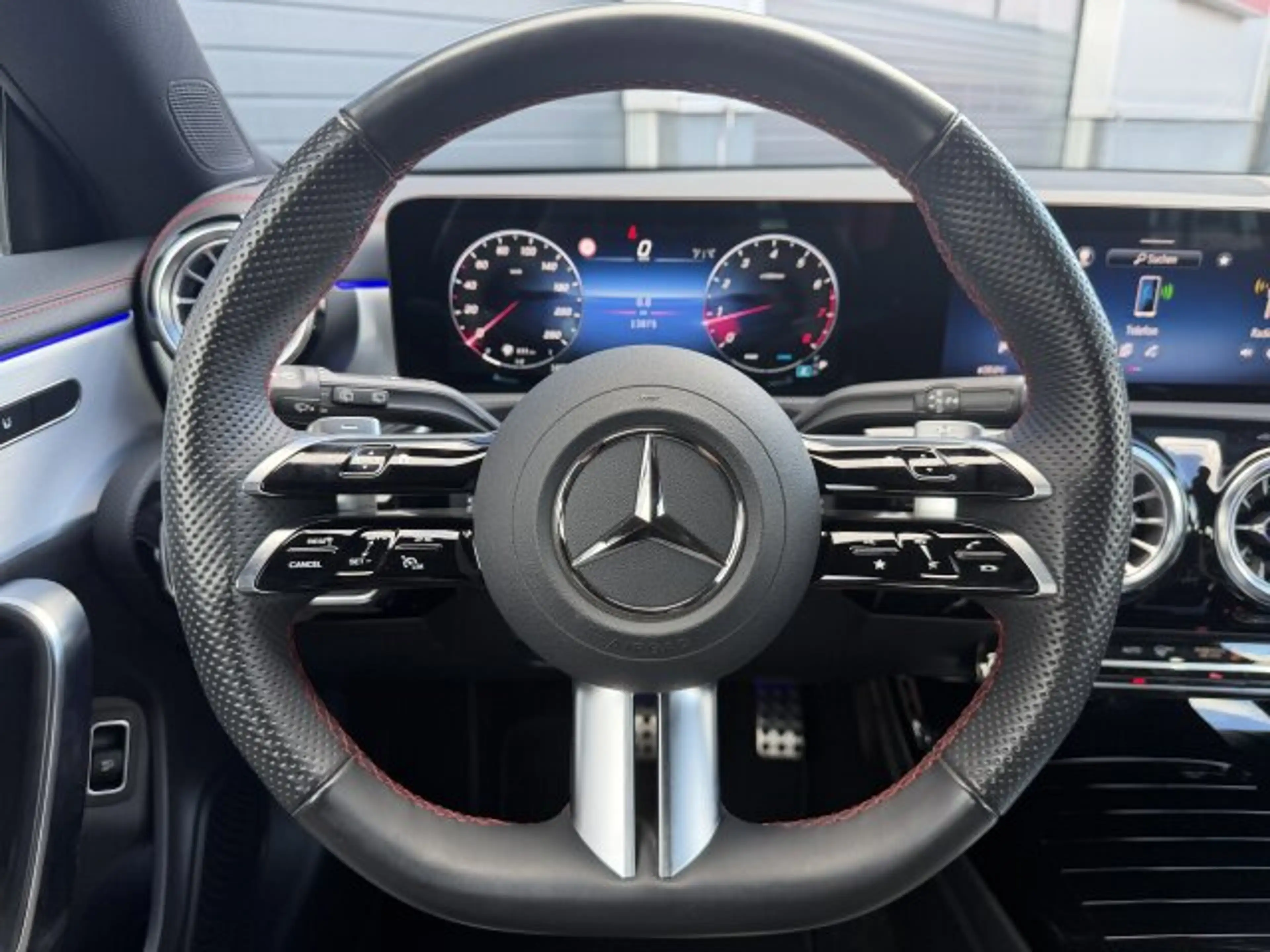 Mercedes-Benz CLA 200 CLA 200 Shooting Brake AMG LED Kam. Ambiente AHK — photo 12