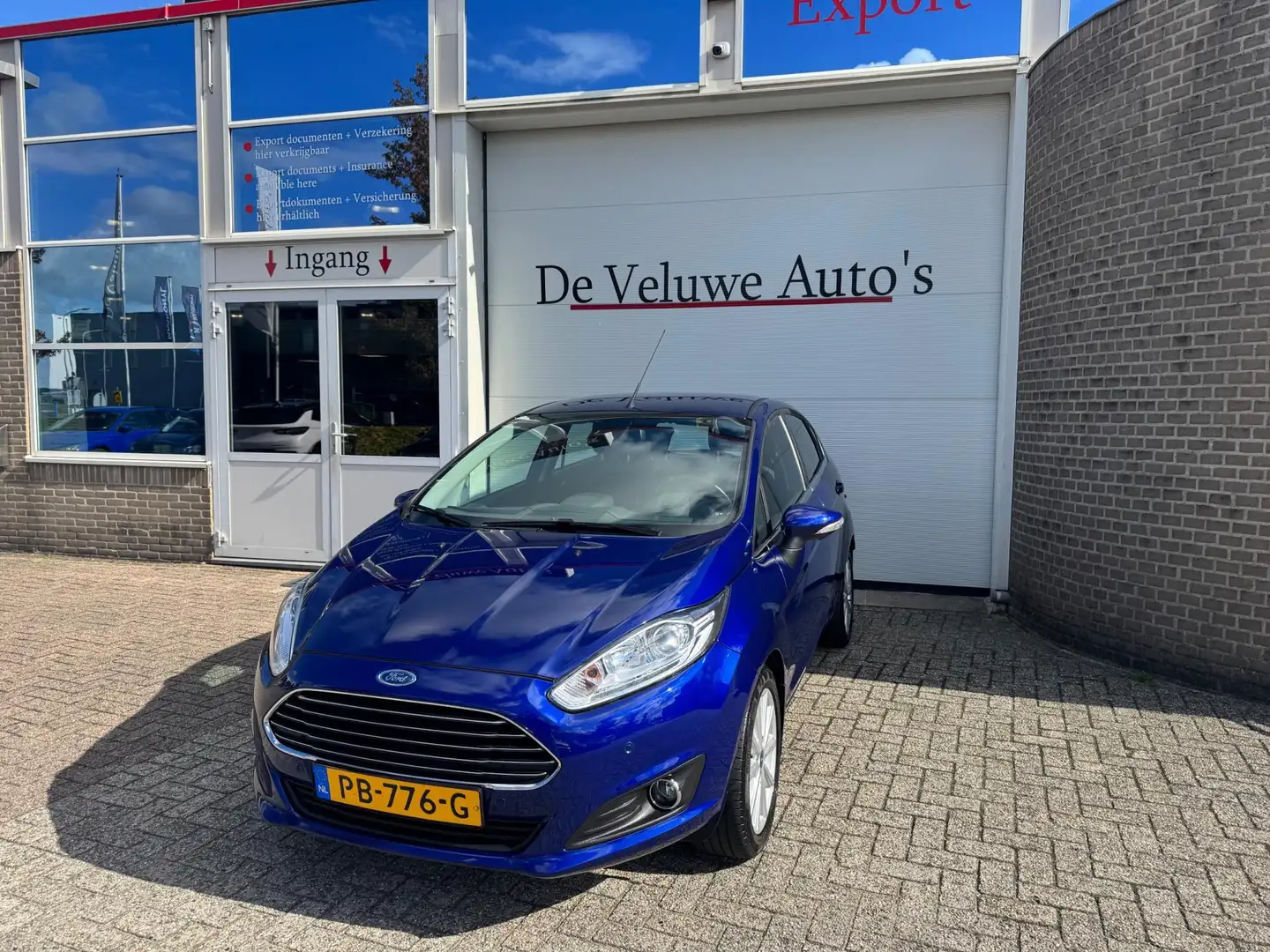 Ford Fiesta 1.0 EcoBoost Titanium Cruise|Navigatie|Bluetooth Blau - 2
