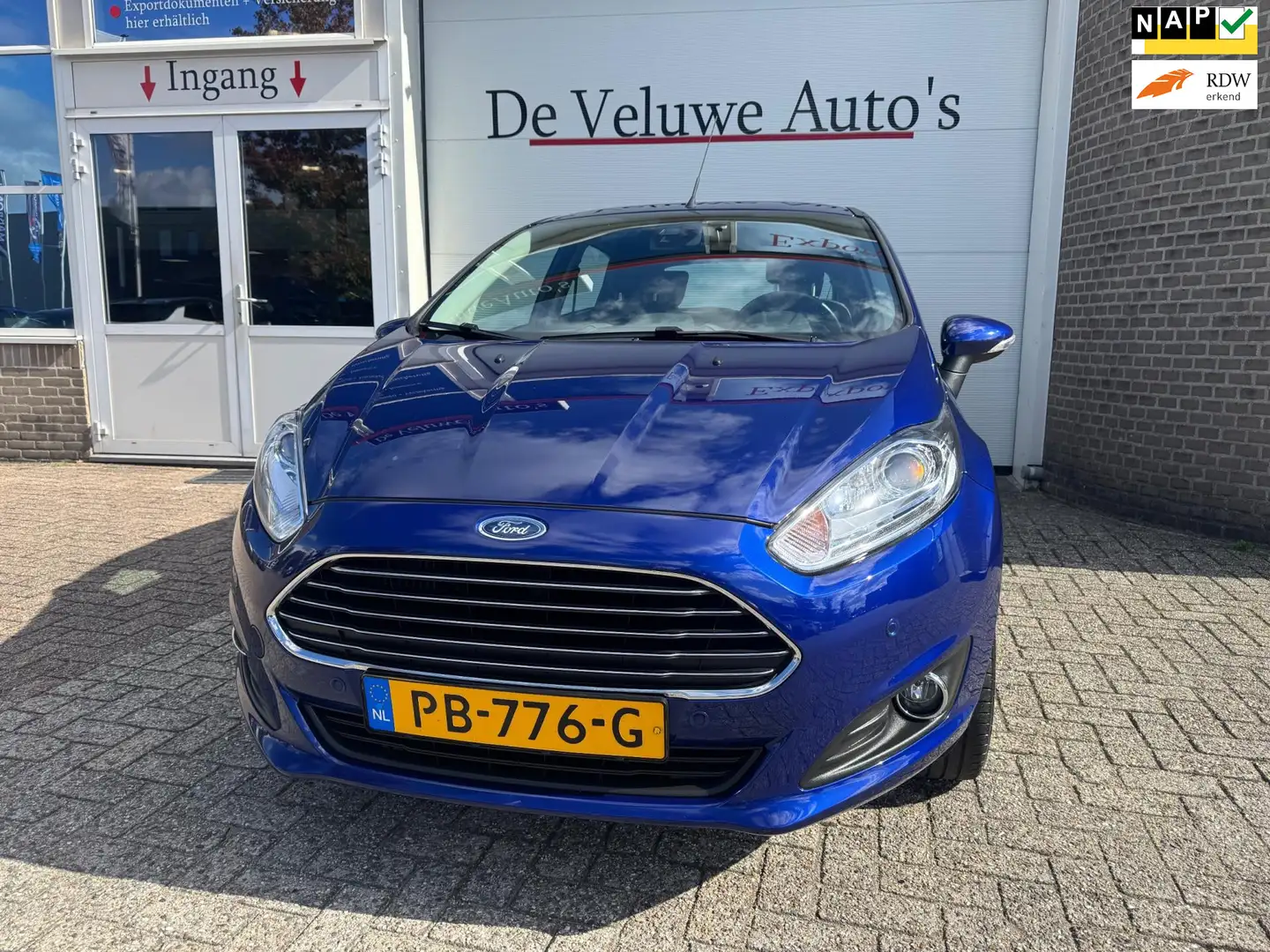 Ford Fiesta 1.0 EcoBoost Titanium Cruise|Navigatie|Bluetooth Blau - 1