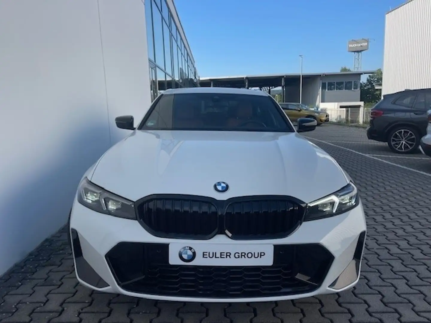 BMW 318 iA M Sport Pro 19'' Widescreen adLED Sonnenschutz Blanc - 2