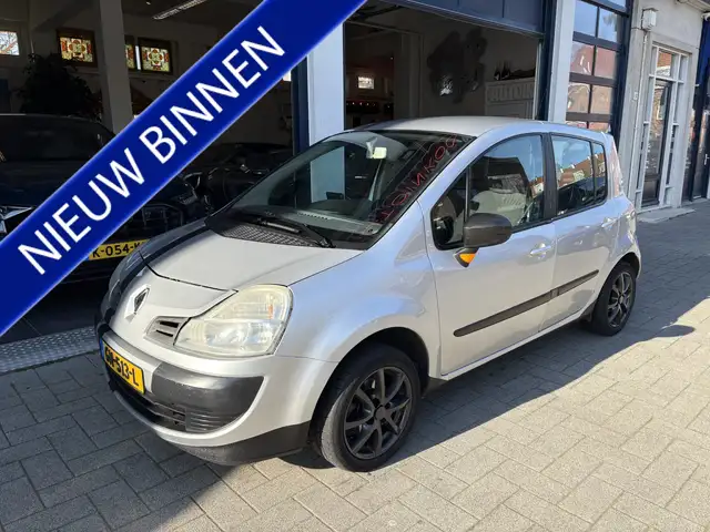 Renault Modus 1.2-16V Night & Day