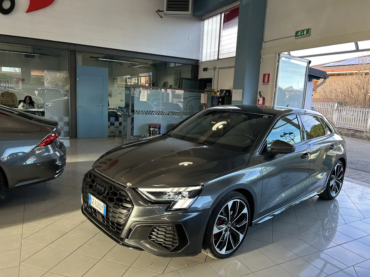Audi S3 S3 Sportback 2.0 tfsi quattro s-tronic Grau - 1