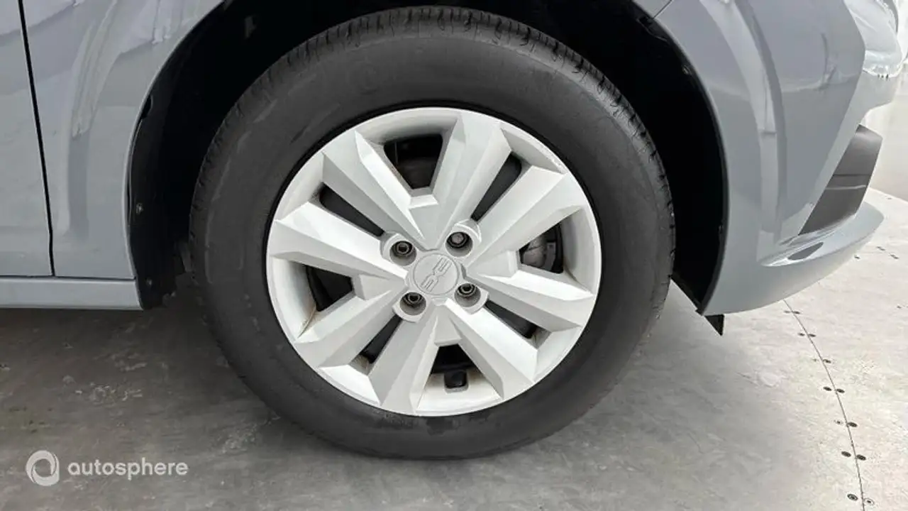 Dacia Sandero Sandero — photo 20