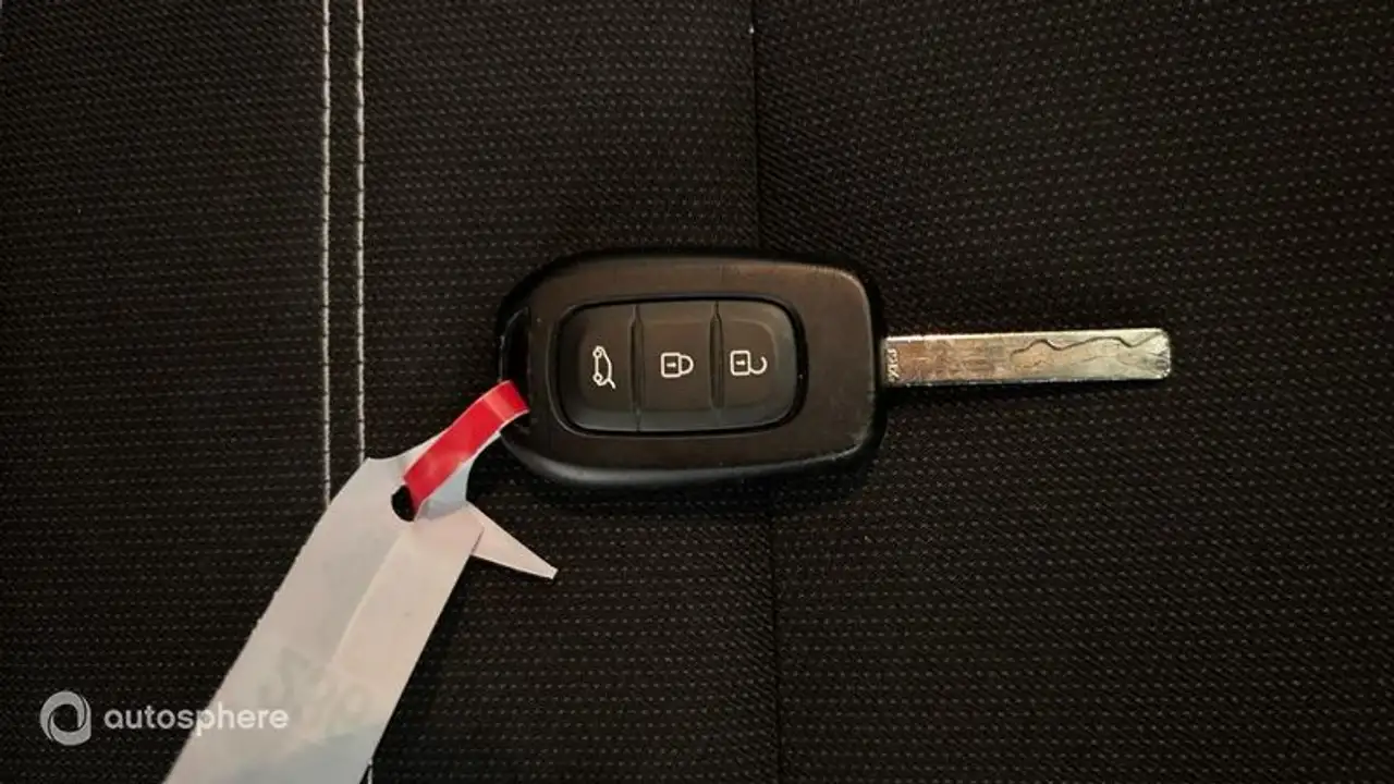 Dacia Sandero Sandero — photo 16