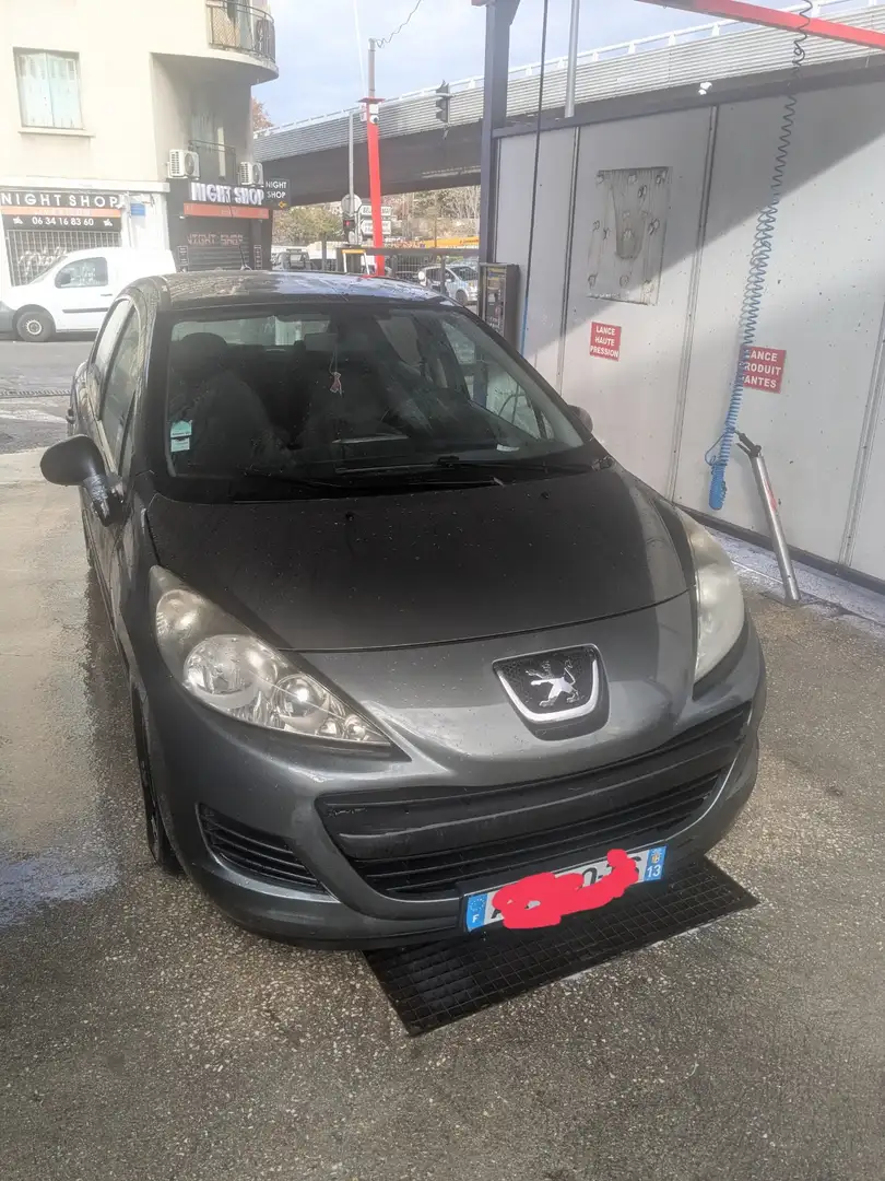 Peugeot 207 1.4 VTi 95ch Série 64 - 2