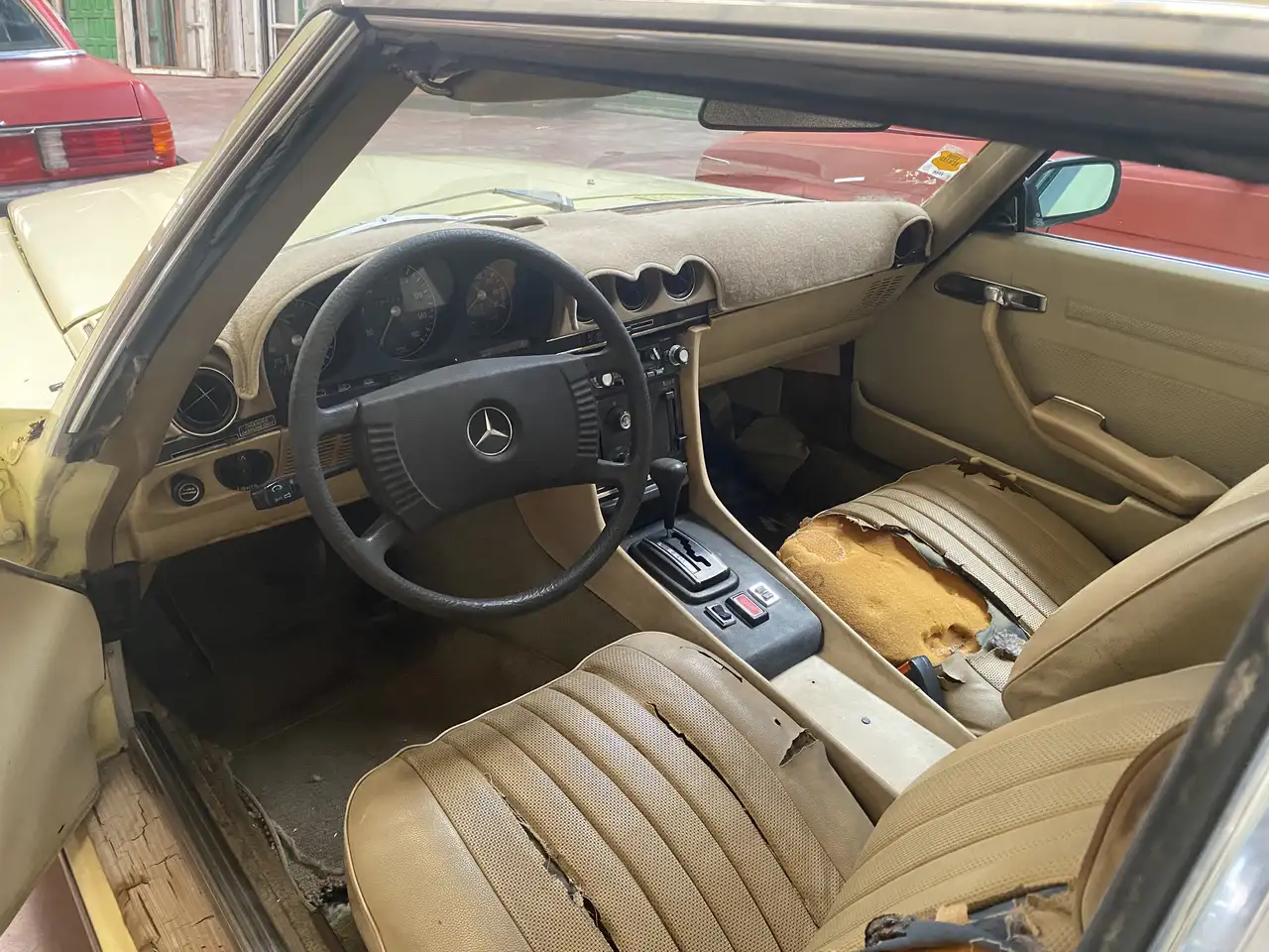 Mercedes-Benz SL 380 W107 380/450 SL, foto 6